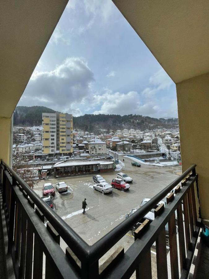 Апартамент Родопско Мече Dewin Exterior foto